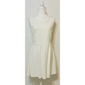 NWT LULUS Women Size L Need You Close White Lace Backless Skater Dress Feminine